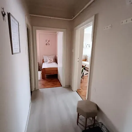 Apartment Tulipan *