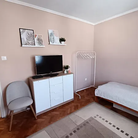 Apartment Tulipan